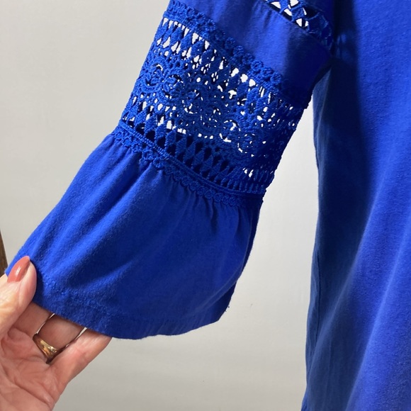 Rebecca Malone Top Women Size Large Blue 100% Cotton Soft Crocheted Sleeves - Picture 3 of 8